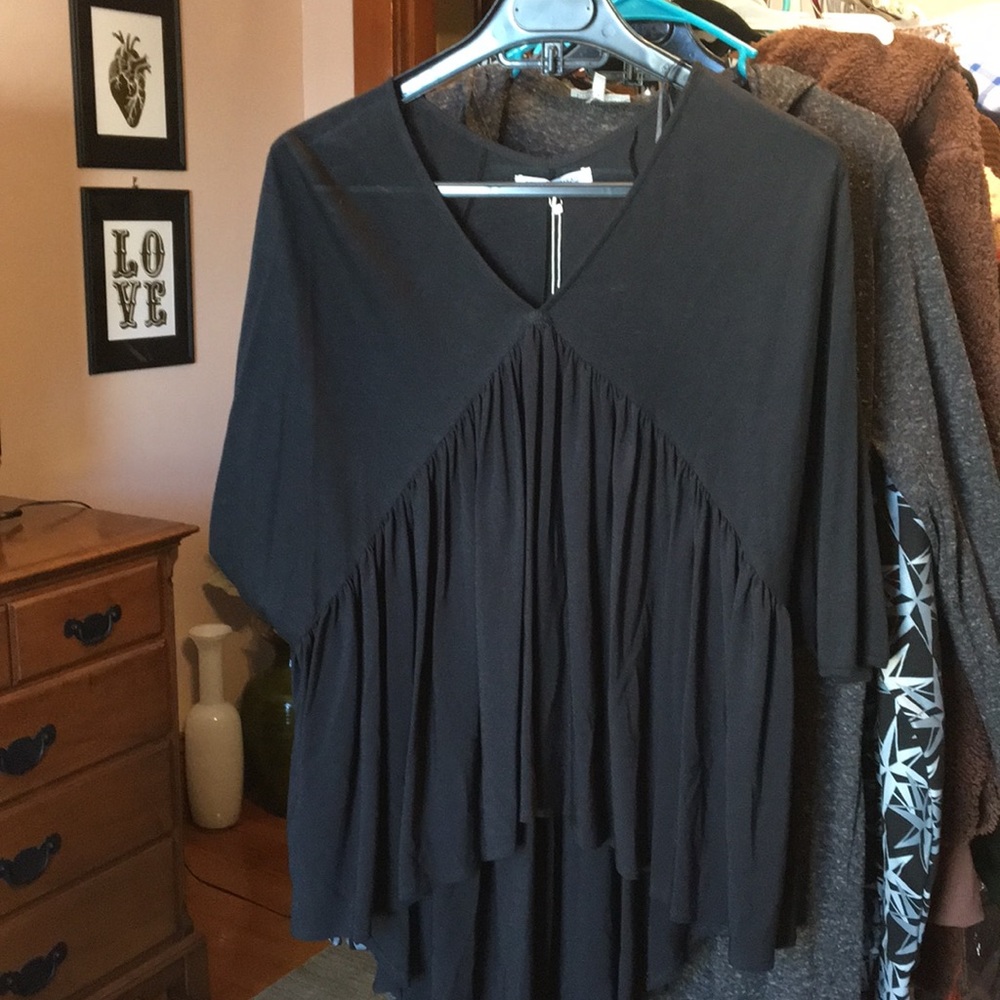 🎁NWT Zara top